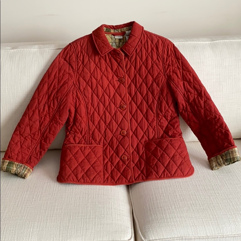 LLBean women’s Barn Coat Sz Medium Petite